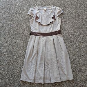 Vintage Pleated Scoop Neck Knee Length Dress Size 46 / Small Brown